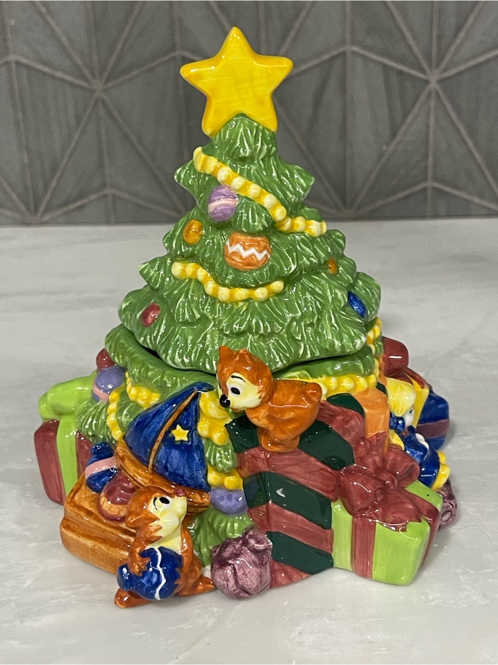 Disney Porcelain Holiday Tree Pluto, Chip & Dale 2 part container w/presents,